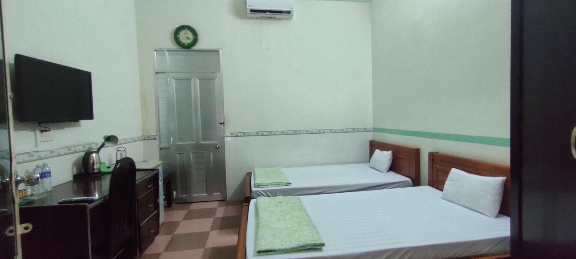 Khach San Ngoc Han Ap Vinh Phu Exterior foto