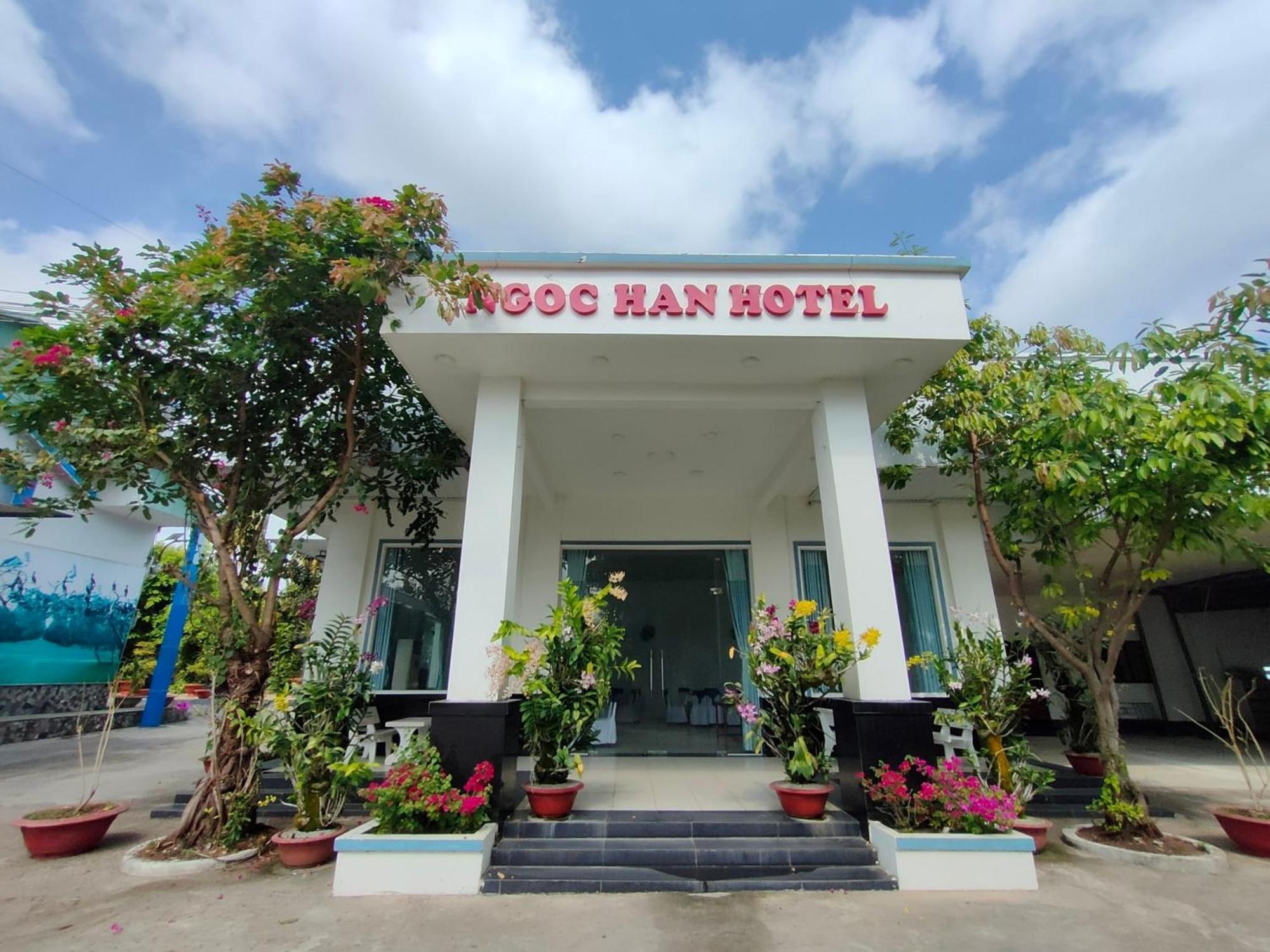 Khach San Ngoc Han Ap Vinh Phu Exterior foto